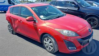 2010 Mazda Axela Hatch Photo