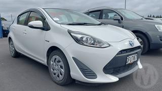 2018 Toyota Aqua Hatch Photo