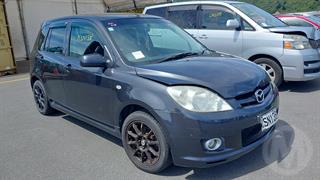 2006 Mazda Demio Hatch Photo