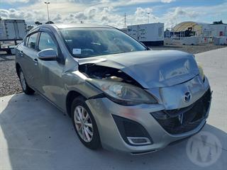 2011 Mazda Axela Sedan Photo