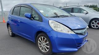 2011 Honda fit Hybrid Hatch Photo