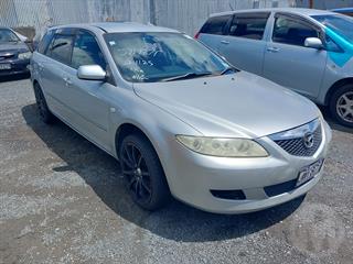 2005 Mazda Atenza Station Wagon Photo