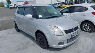 2005 Suzuki Swift Hatch Photo