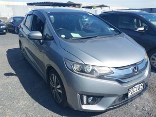 2014 Honda fit Hybrid Hatch Photo