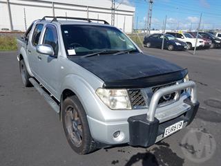 2007 Nissan Navara 4.0 2WD AT Petrol Dual Cab Utility Photo