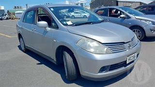 2005 Nissan Tiida Sedan Photo