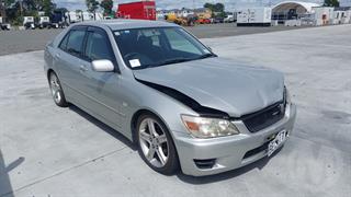 2000 Toyota Altezza Sedan Photo