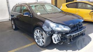 2011 Volkswagen Golf Variant Station Wagon Photo