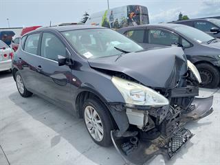 2013 Nissan Pulsar Hatch Photo