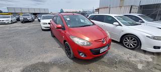 2013 Mazda Demio Hatch Photo
