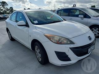 2011 Mazda Axela Sedan Photo