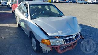 1998 Mitsubishi Lancer MX Sedan Photo