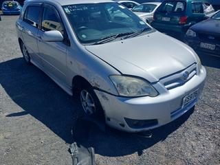 2004 Toyota Allex Hatch Photo