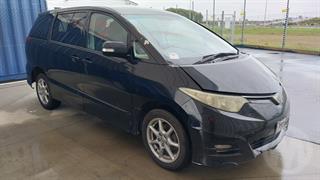 2006 Toyota Estima Station Wagon Photo