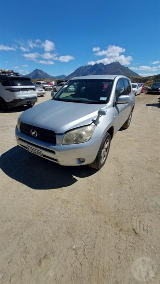 2006 Toyota RAV4 Station Wagon Photo