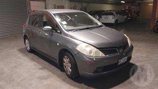 2006 Nissan Tiida Hatch Photo