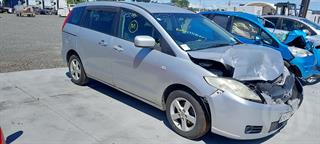 2006 Mazda Premacy Station Wagon Photo