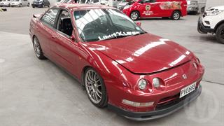 1994 Honda Integra Sedan Photo