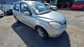 2006 Mazda Demio Hatch Photo