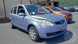2006 Mazda Demio Hatch Photo