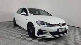 2017 Volkswagen Golf GTI 169kw 2.0P/6AT 5D Hatch Photo