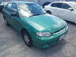 1998 Hyundai Accent 1.5GLS 5DR Auto Hatch Photo