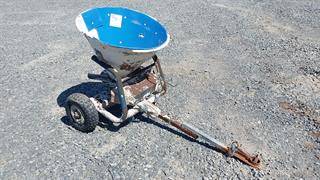 Fert Spreader Trailed Hopper Photo