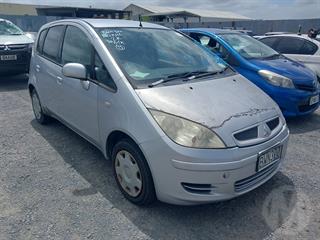 2003 Mitsubishi Colt Hatch Photo