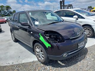 2008 Mazda Verisa Hatch Photo