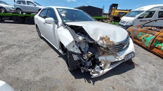 2010 Toyota Crown Sedan Photo