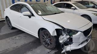 2014 Mazda Atenza Sedan Photo