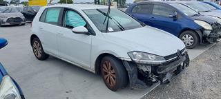 2018 Volkswagen Golf TSI Comfortline 1.4 Hatch Photo