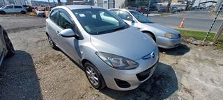 2011 Mazda Demio Hatch Photo