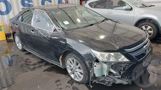 2012 Toyota Camry Hybrid Sedan Photo