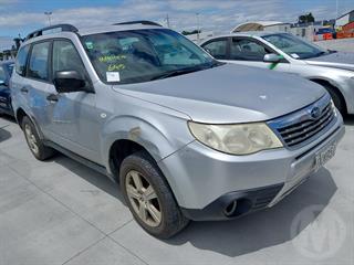 2010 Subaru Forester X Auto Station Wagon Photo