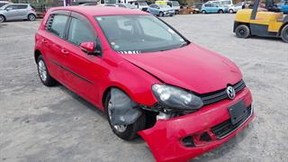 2012 Volkswagen Golf TSI Hatch Photo