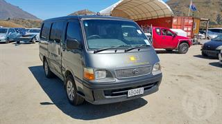 2001 Toyota Hiace 3.0D ZR VAN 5M Van Photo