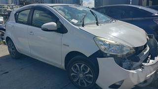 2014 Toyota Aqua Hatch Photo