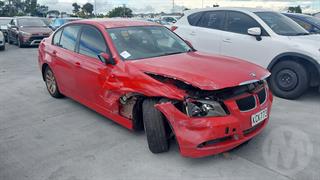 2006 BMW 320i Sedan Photo