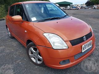 2005 Suzuki Swift Hatch Photo
