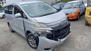 2012 Toyota Vellfire Station Wagon Photo