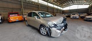 2009 Nissan Tiida Hatch Photo