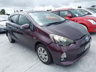 2014 Toyota Aqua Hatch Photo