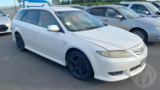 2003 Mazda Atenza Hatch Photo