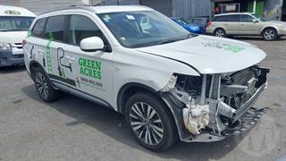 2021 Mitsubishi Outlander LS 2.4P/CVT Station Wagon Photo