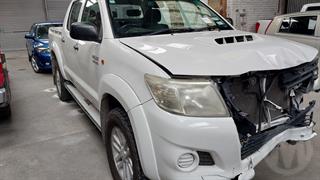 2013 Toyota Hilux 4WD 3.0TD DC UTE 5M Utility Photo