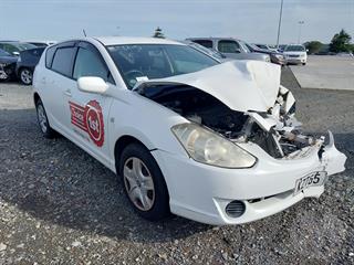 2004 Toyota Caldina Station Wagon Photo