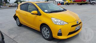 2013 Toyota Aqua Hybrid Hatch Photo