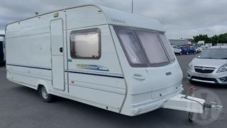2003 Lunar Stratos 495 Caravan Photo