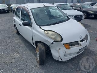 2003 Nissan March Hatch Photo
